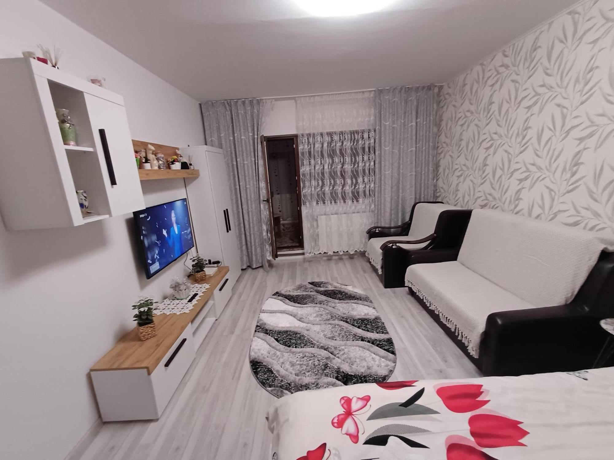 Appartamento Garsoniera George Tîrgu Ocna Esterno foto