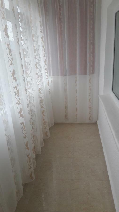 Appartamento Garsoniera George Tîrgu Ocna Esterno foto