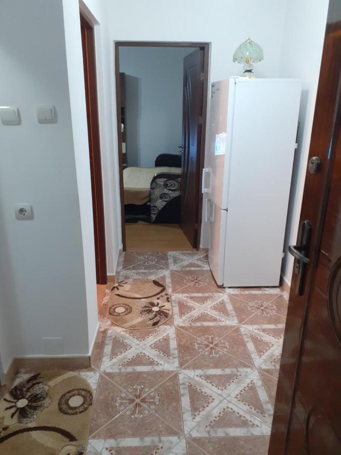 Appartamento Garsoniera George Tîrgu Ocna Esterno foto
